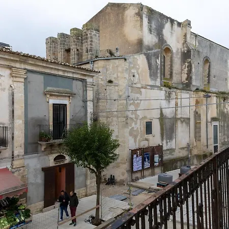 Vito 80 * キアラモンテ・グルフィ